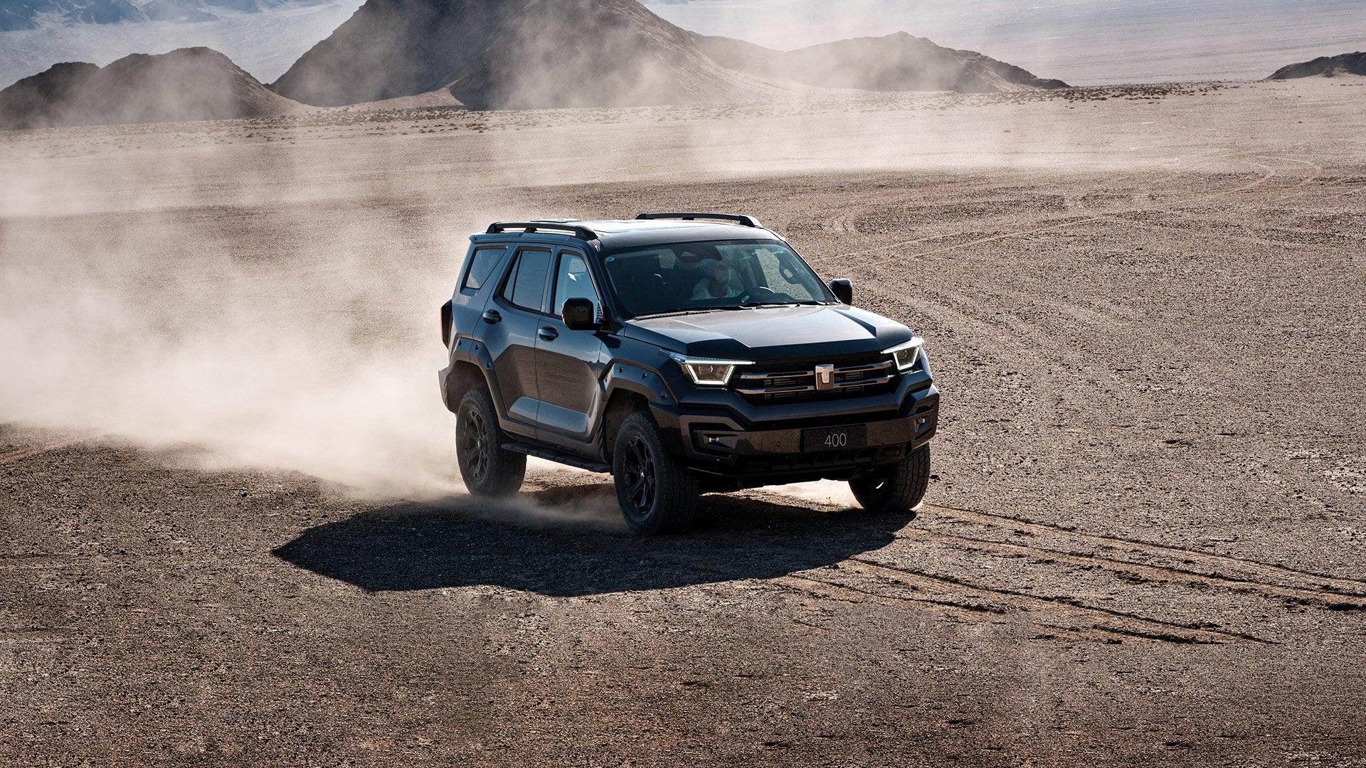 2025 GWM TANK 400 Mid-Size Luxury Off-Road SUV - Image 2