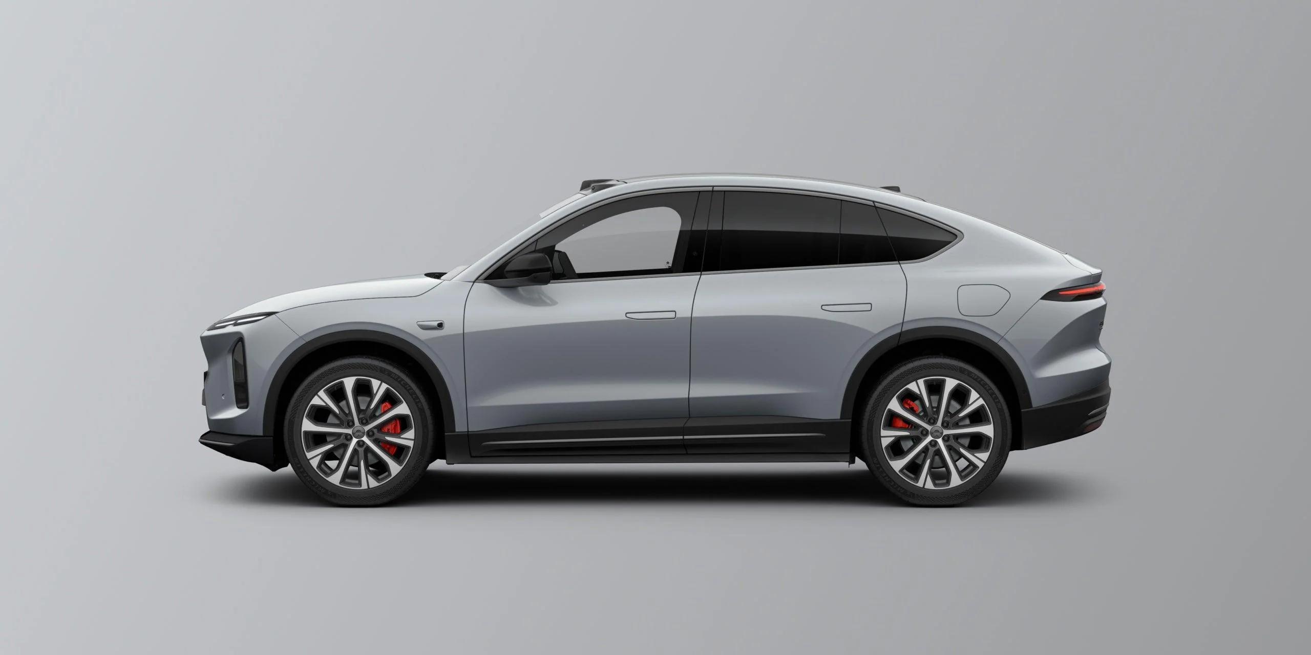 2025 NIO EC6 Mid-Size Luxury Electric SUV - Image 10